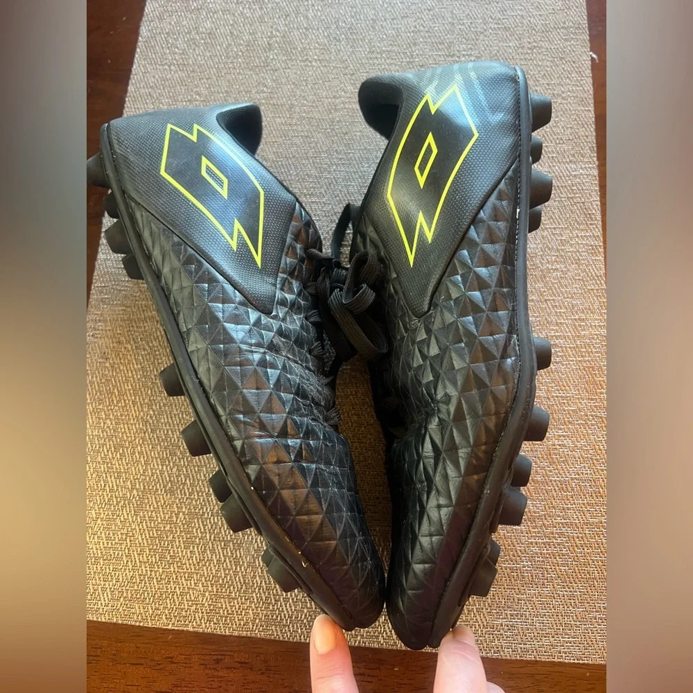 Men’s Lotto‎ Soccer Cleats